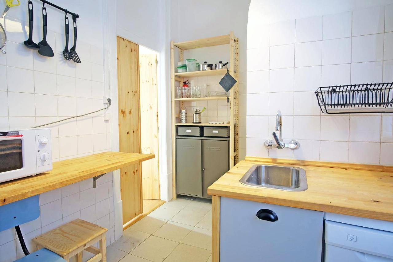 Bh1 4Br In Heart Of Bohemian Bairro Alto Apartment Lisbon Luaran gambar