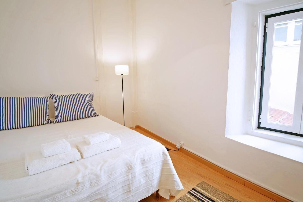 Bh1 4Br In Heart Of Bohemian Bairro Alto Apartment Lisbon Luaran gambar